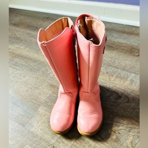 Beauty pink boots